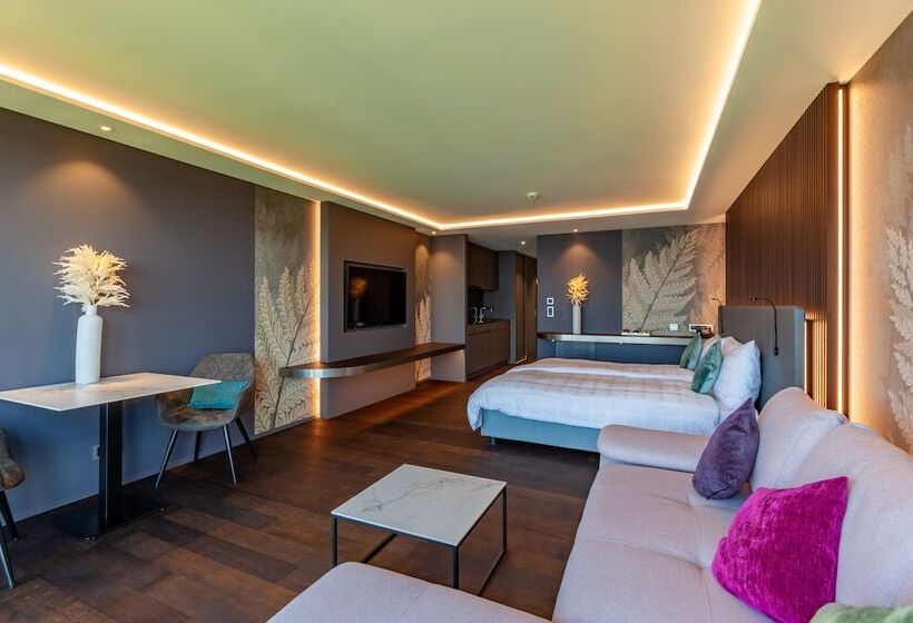 سوییت, Panorama Resort & Spa