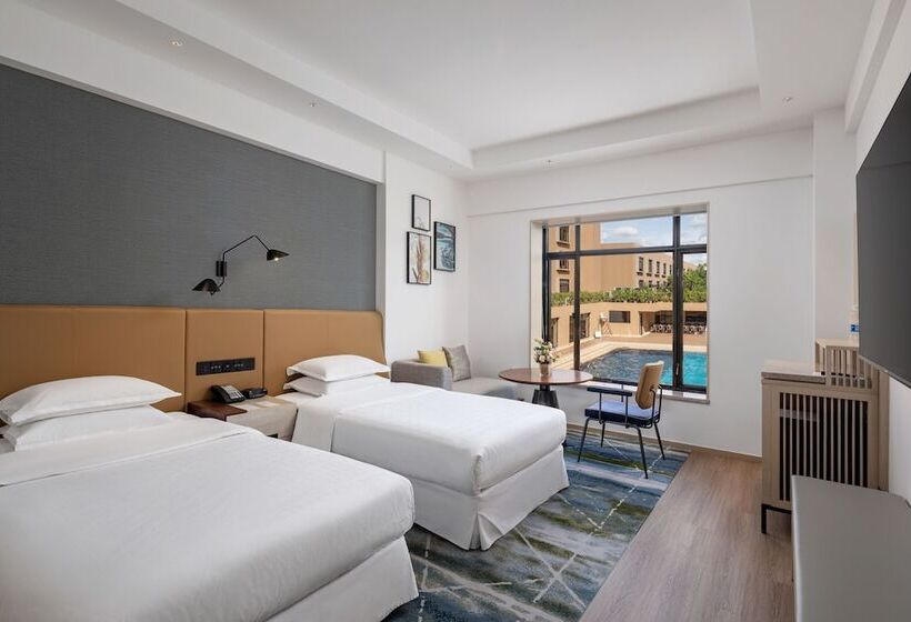 Номер Клуб, Sheraton Guilin