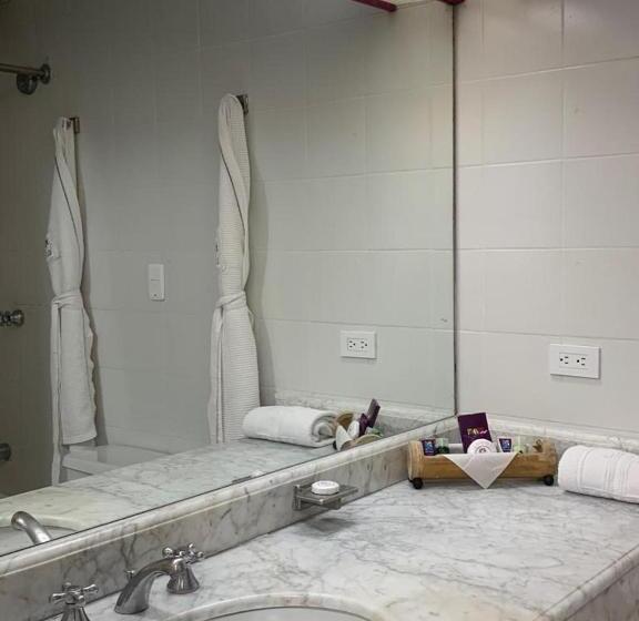 Quarto Estandar, Tocarema