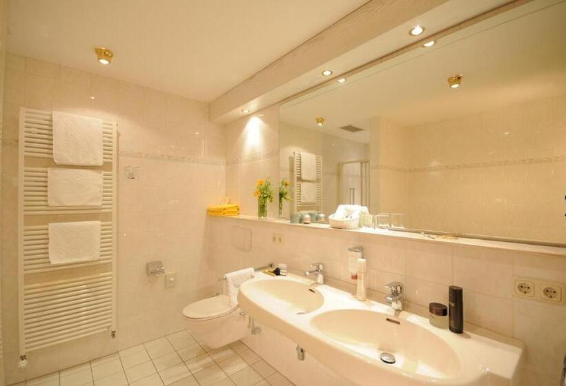 Номер Superior, Celler Tor