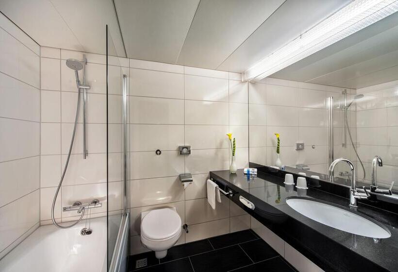수피리어 룸, Maritim Hotel Bellevue Kiel