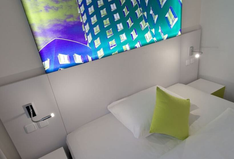 Номер Стандарт Индивидуальный, Wyndham Garden  Duesseldorf City Centre Koenigsallee