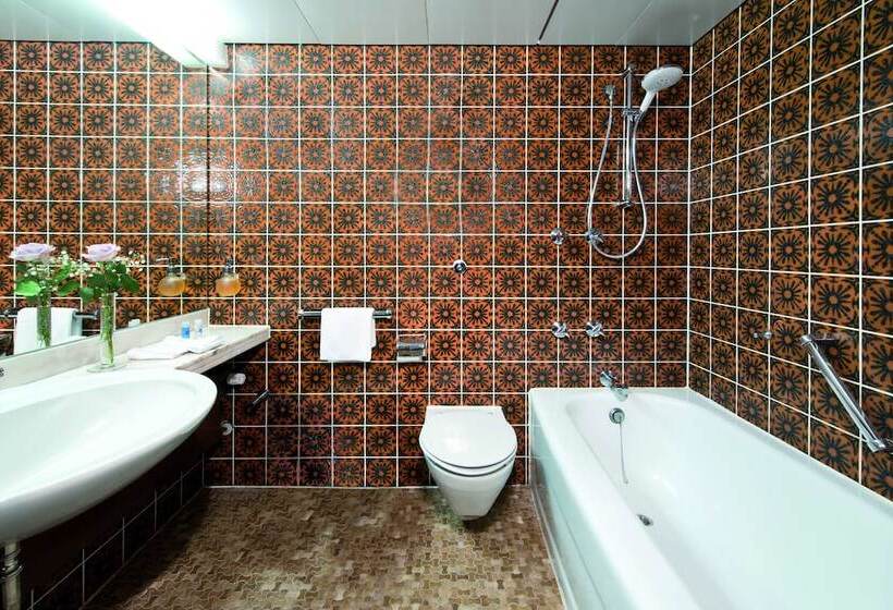 Полулюкс, Maritim Hotel Bad Salzuflen