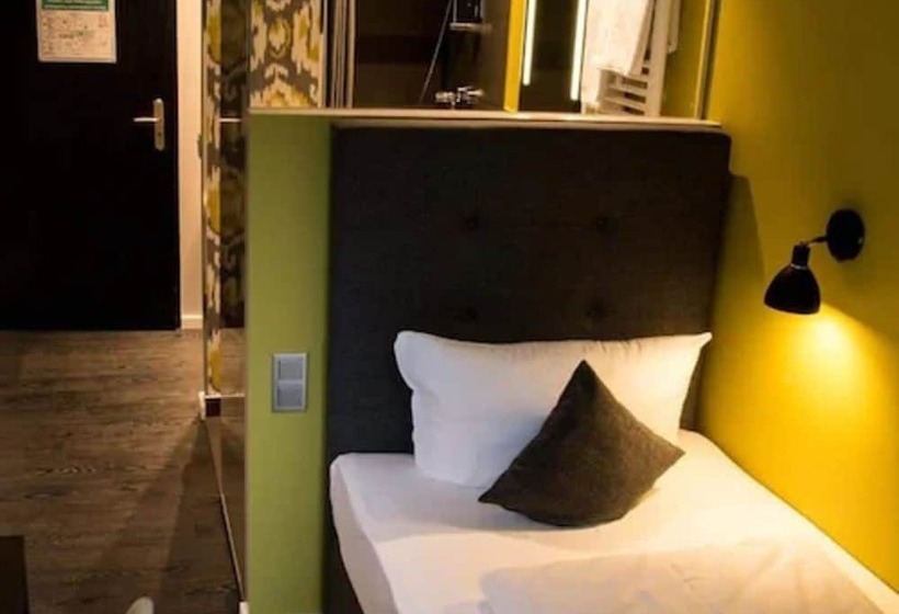 Quarto Estandar Individual, Rugs Hotel Köln