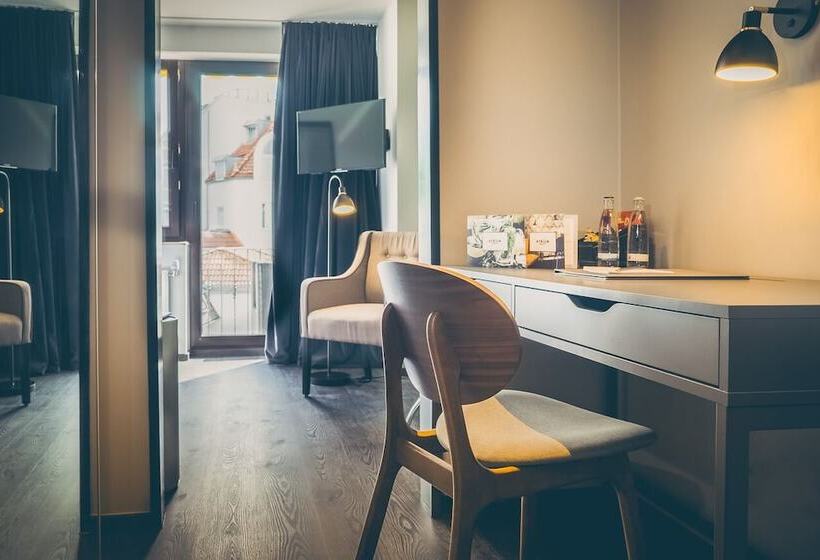 Quarto Superior, Rugs Hotel Köln