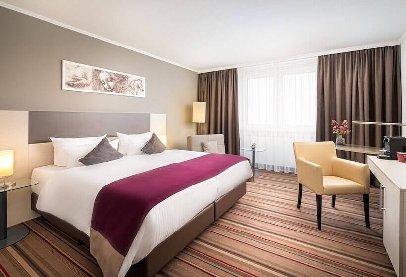 Номер Superior, Leonardo Hotel Heidelberg City Center