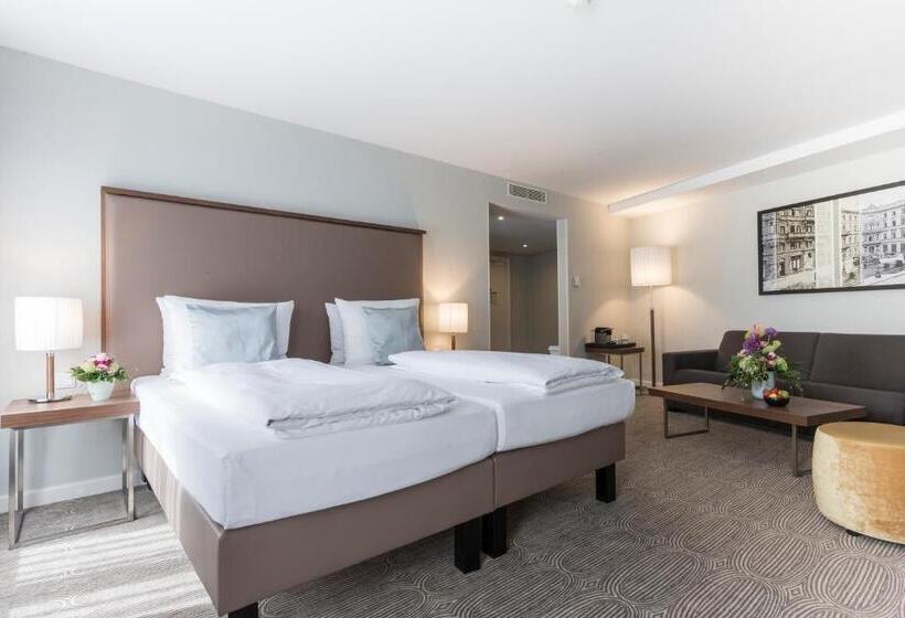 Номер Премиум, Radisson Blu Hotel Schwarzer Bock Wiesbaden