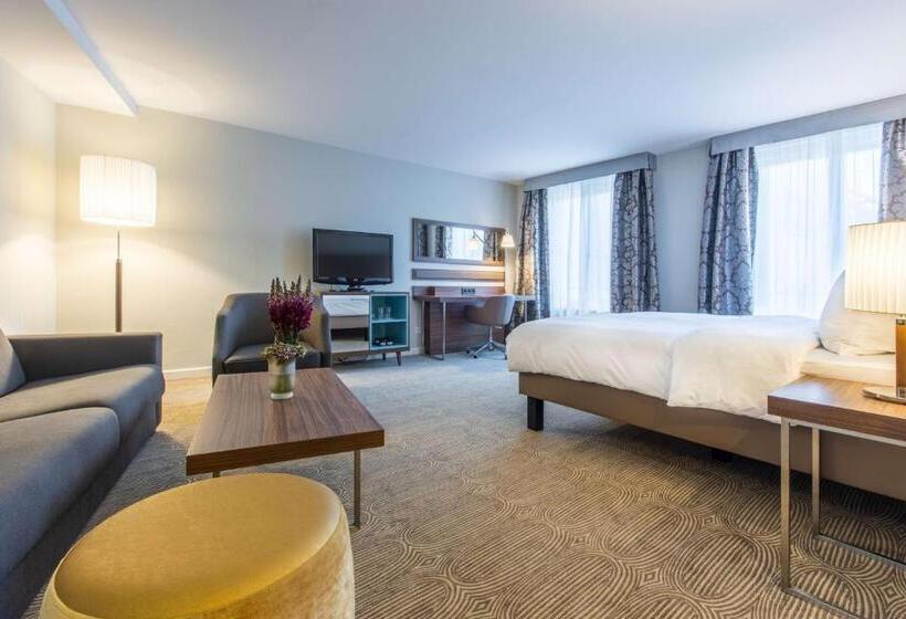 Полулюкс, Radisson Blu Hotel Schwarzer Bock Wiesbaden
