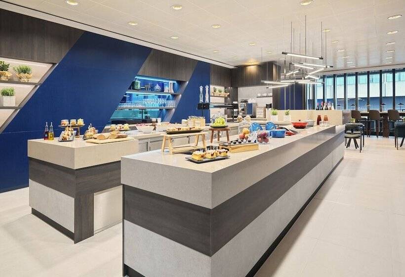 سوییت جونیور, Sheraton Frankfurt Airport Hotel & Conference Center