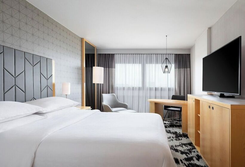 اتاق پرمیوم, Sheraton Frankfurt Airport Hotel & Conference Center