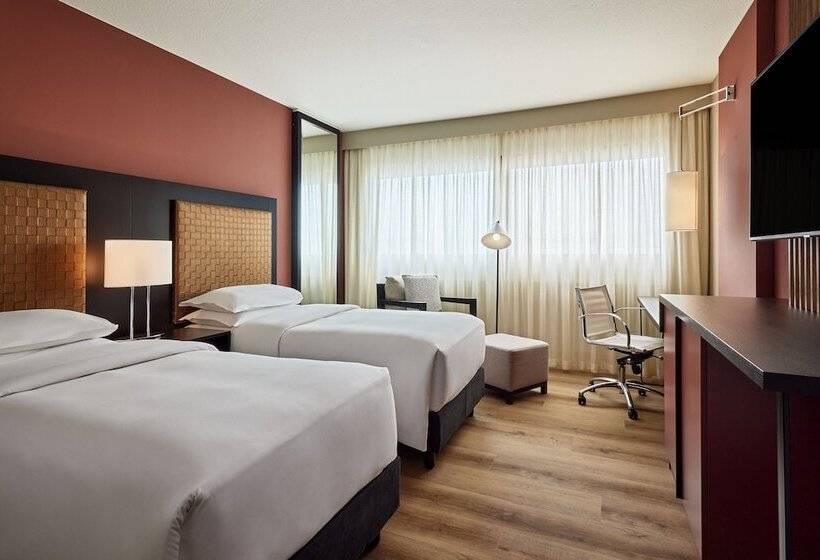 اتاق استاندارد, Sheraton Frankfurt Airport Hotel & Conference Center