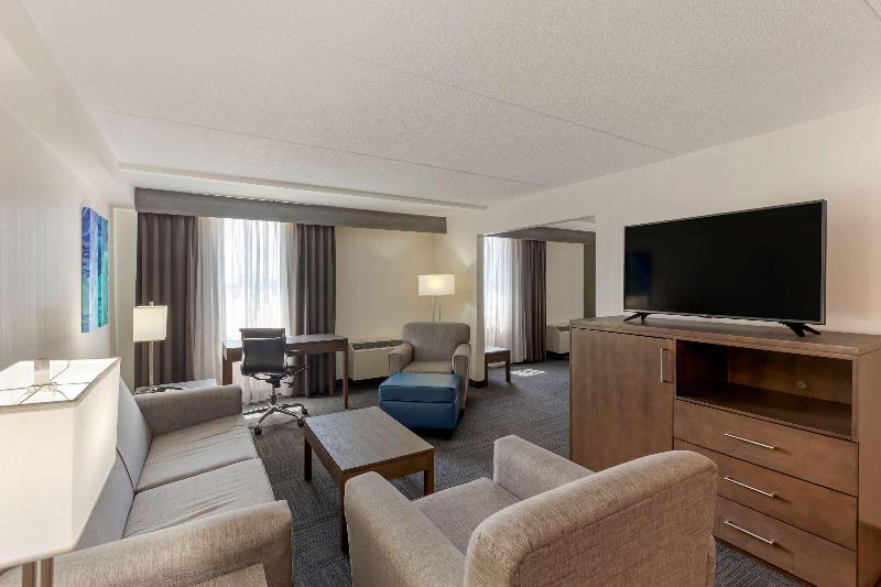 اتاق استاندارد با تخت بزرگ, Sheraton Frankfurt Airport Hotel & Conference Center