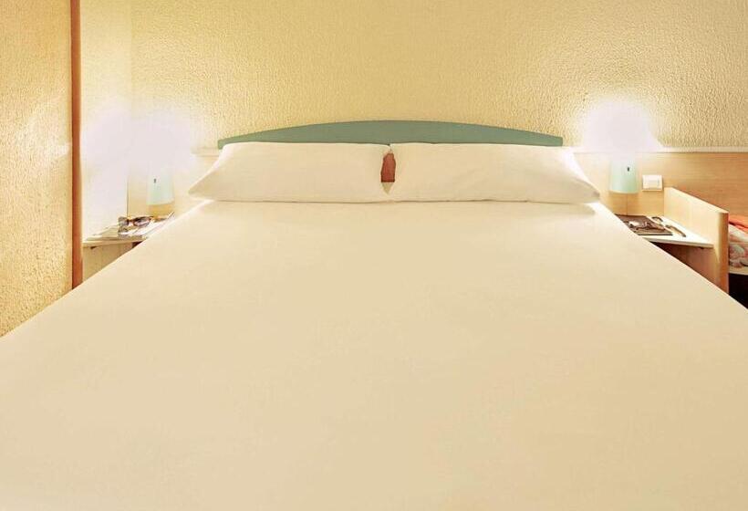 标准间, Ibis Ulm City
