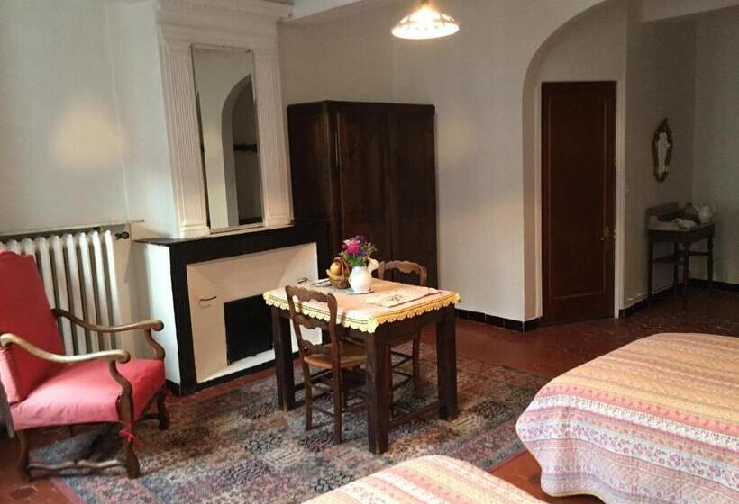 Номер Стандарт, Auberge Des Seigneurs