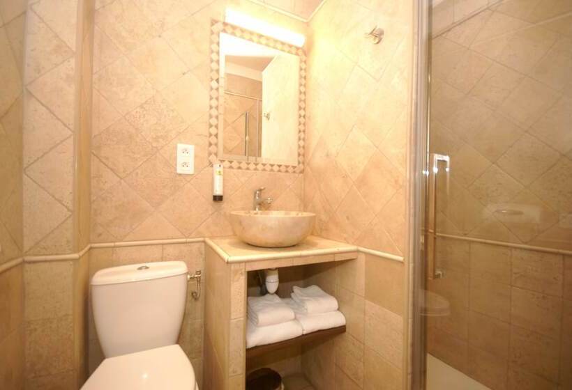 Номер Стандарт Индивидуальный, Logis Grand Hotel Bain