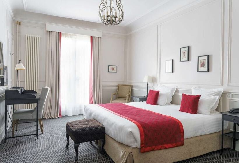 Номер Стандарт, Bradford Elysees  Astotel