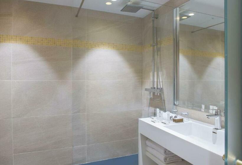 חדר סופריור, Beau Rivage