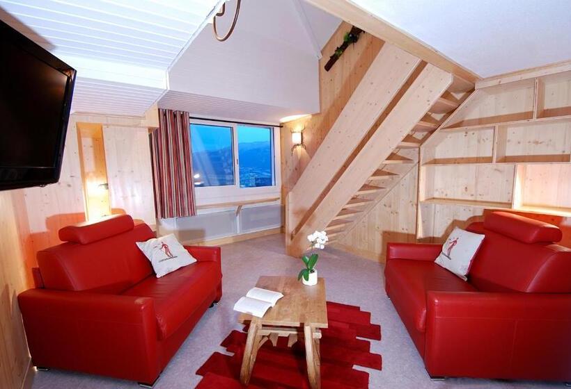 Superior Suite, Carlit