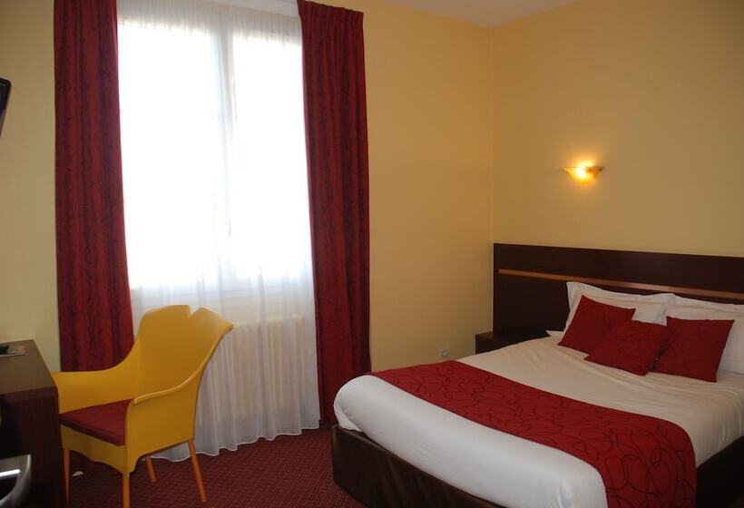 Номер Стандарт, The Originals City, Hôtel Cathédrale, Lisieux