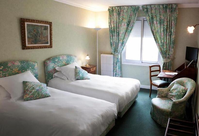 Классический Номер, Hostellerie Du Grand Saint Antoine