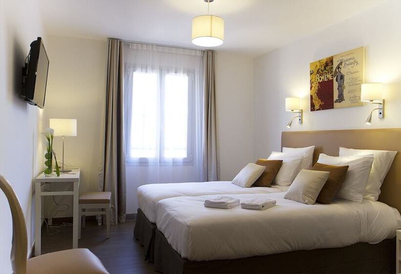 Номер Стандарт, Hôtel Casabella