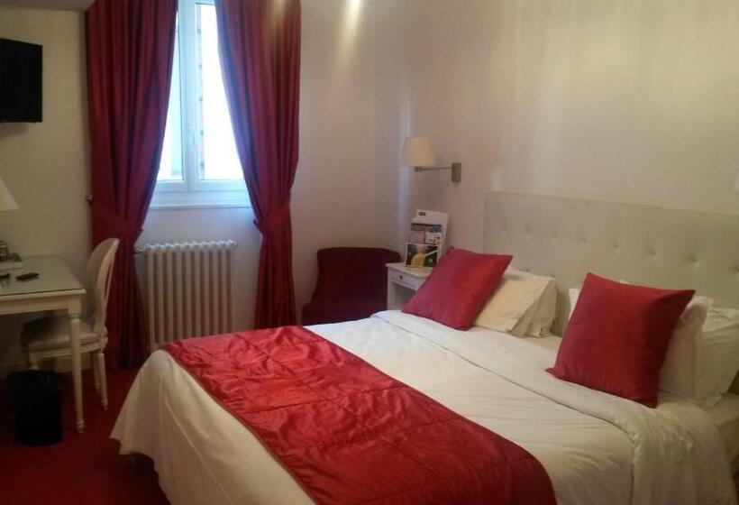 Номер Superior, Kyriad Saumur Hyper Centre Hôtel Appartements Et Spa Soins Sothys Paris
