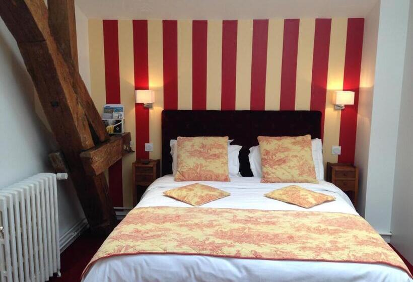 Номер Superior, Kyriad Saumur Hyper Centre Hôtel Appartements Et Spa Soins Sothys Paris