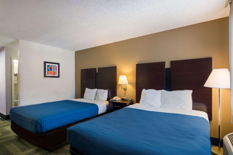 Номер Комфорт, Timhotel Invalides Eiffel