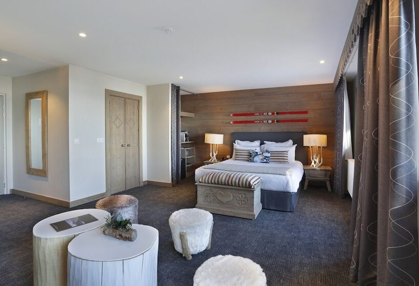 Полулюкс, Chalet Hôtel La Mainaz Restaurant & Resort