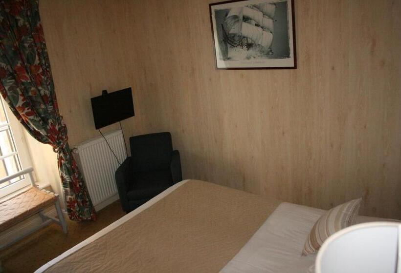 Номер Economy, Hôtel Le D Avaugour