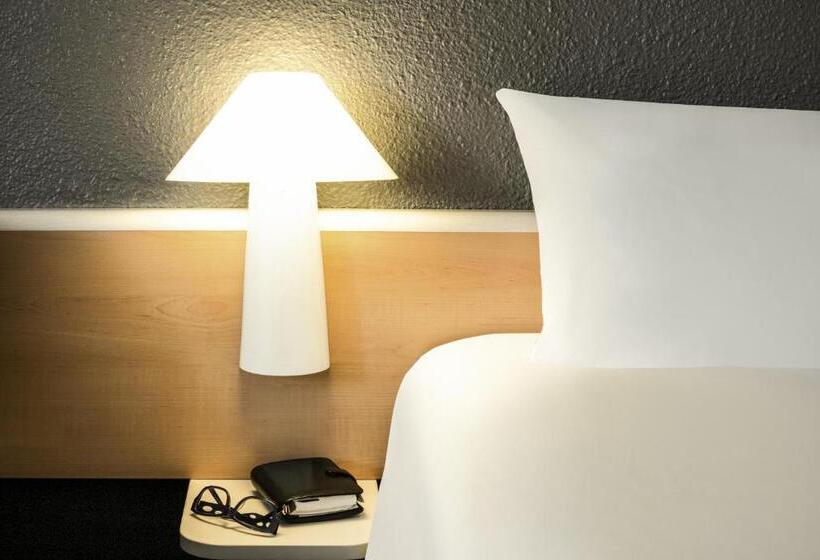 家庭间, Ibis Montélimar Nord