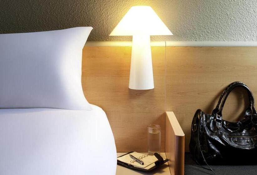 Номер Superior с Террасой, Ibis Montélimar Nord