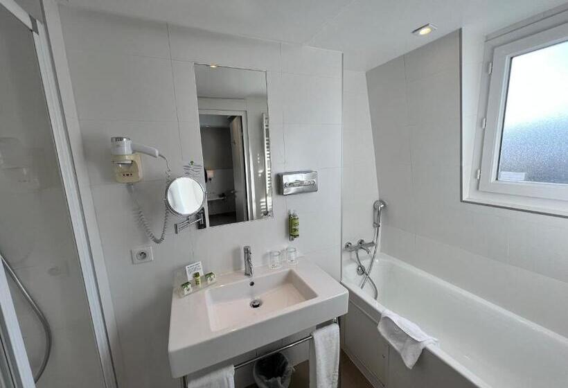 اتاق استاندارد با تخت بزرگ, Holiday Inn Paris Auteuil, An Ihg