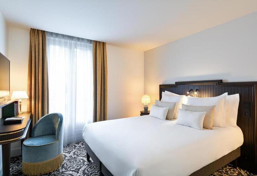 Номер Superior с Террасой, Hôtel & Spa Napoléon