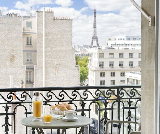 ジュニアスイート, Le Bristol Paris  An Oetker Collection