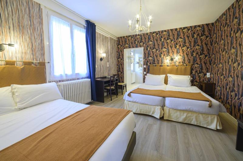 Семейный Номер, The Originals Boutique, Hôtel Normandie, Auxerre