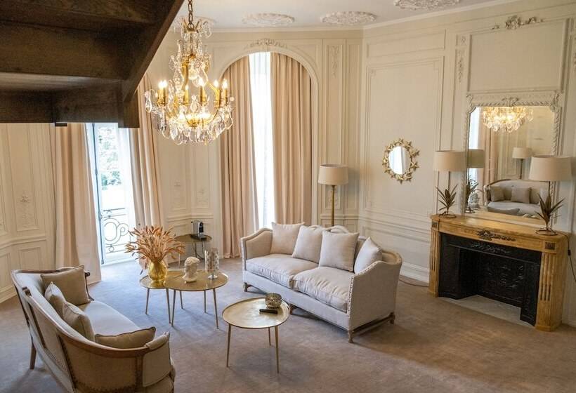 Люкс Повышенной Комфортности, Novotel Domaine de Maffliers Paris Val D' Oise