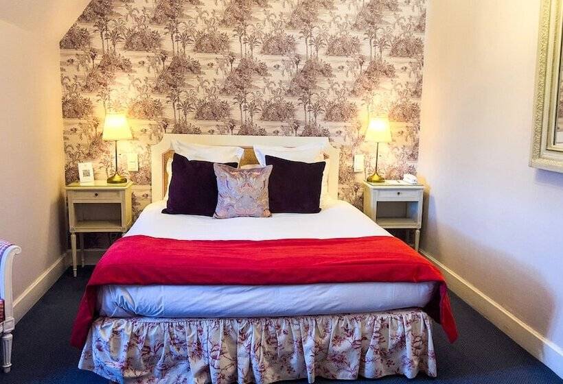 Family Suite, Chateau De Beauvois  La Maison Younan