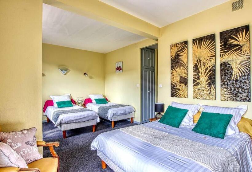 Семейный Номер, Cit Hotel La Résidence
