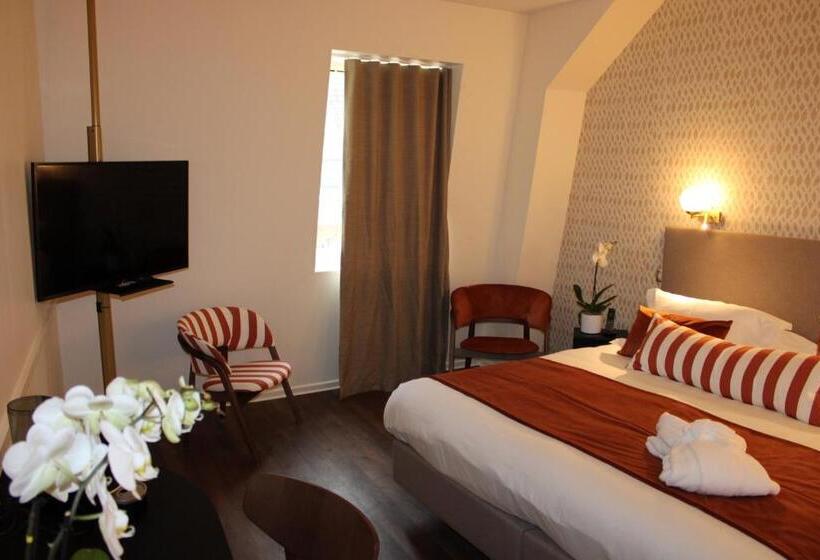 스탠다드 룸 킹사이즈 침대, Hôtel La Truffe Noire