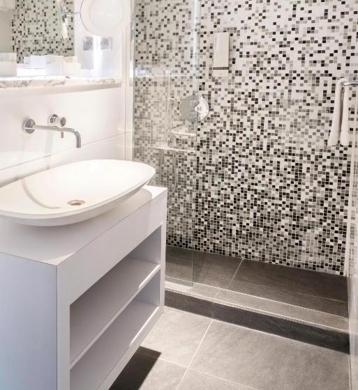 Family Suite, Van Der Valk Hotel Saint Aygulf