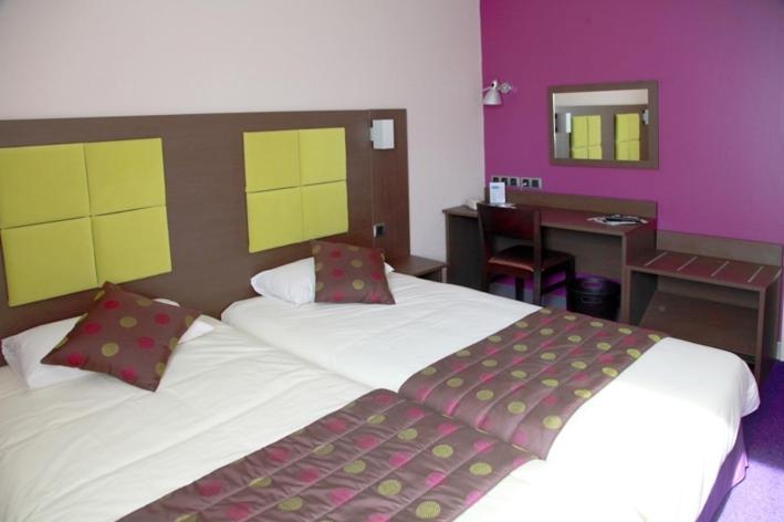 اتاق سوپریور با چشم‌انداز, Tourhotel Blois