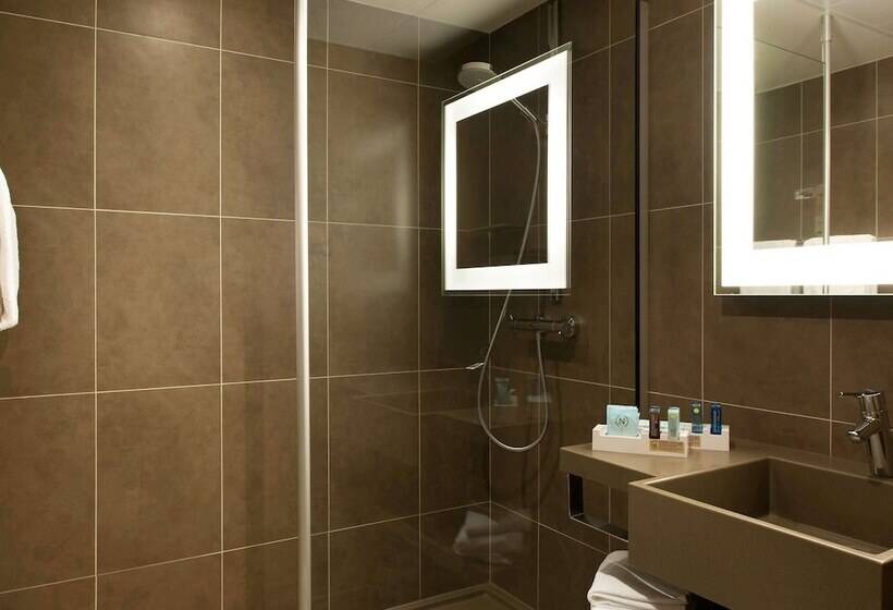 Номер Superior, Novotel Avignon Nord