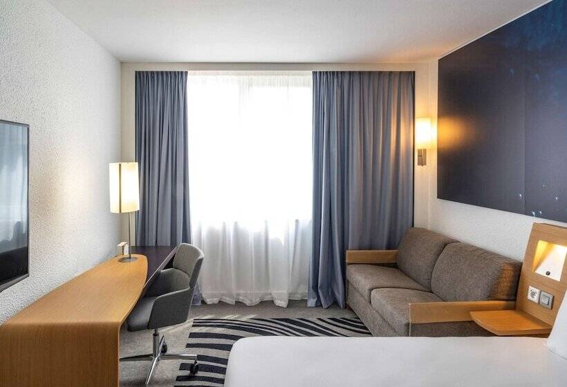 Номер Superior, Novotel Evry Courcouronnes