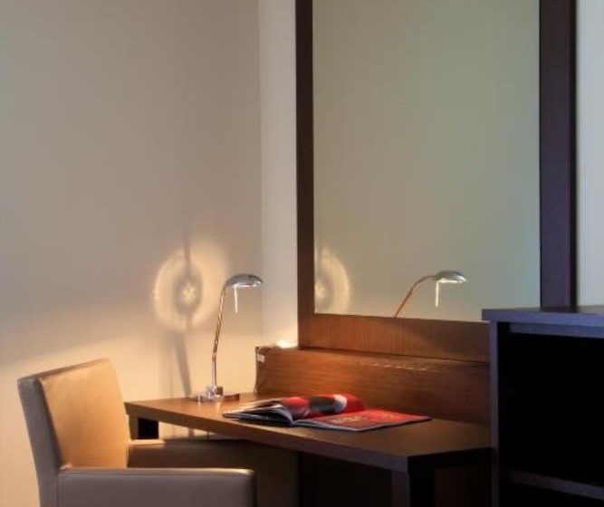 Номер Superior, Cambridge Bar Hill Hotel, Bw Signature Collection
