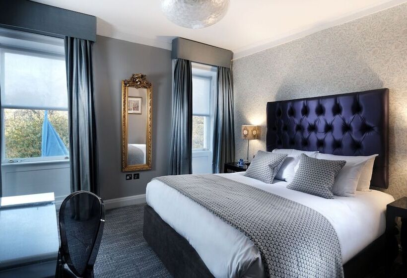 Номер Классика Двуспальная Кровать, Francis Hotel Bath