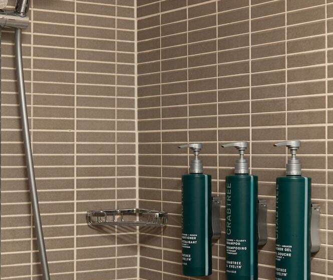 Номер Deluxe, Hilton London Gatwick Airport
