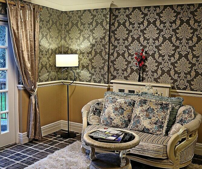 سوئیت پرزیدنت, Muthu Belstead Brook