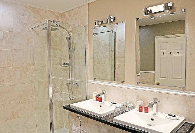 سوئیت پرزیدنت, Muthu Belstead Brook