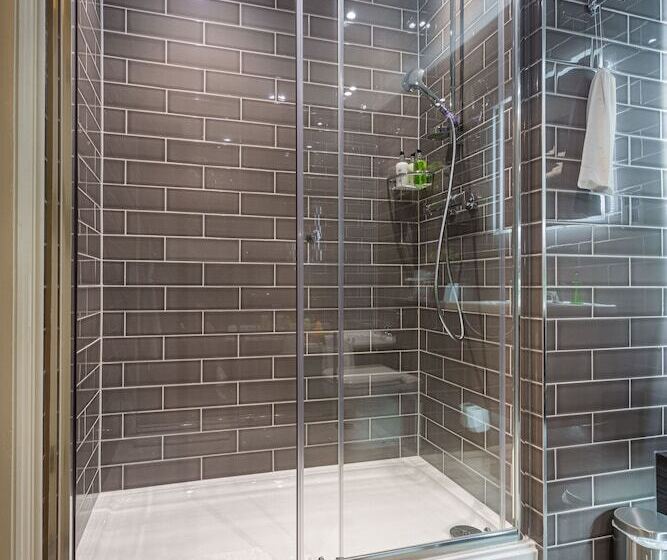 Номер Superior, The George Hotel, Dorchester On Thames, Oxfordshire